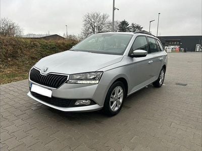 Gebraucht Skoda Fabia Ambition 110 PS (80 kW) 2019 Silber Kombi