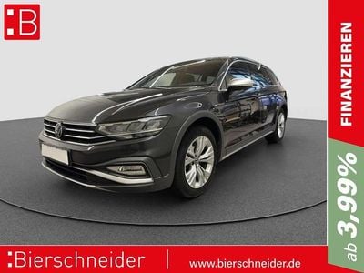 Grau Gebraucht 2023 VW Passat Alltrack Kombi | 35.450 € (Fairer Preis)
