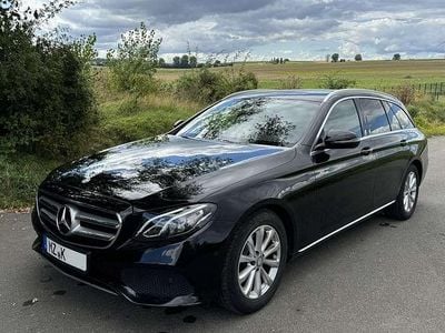 Mercedes E200