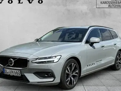 Second-hand Volvo V60 Core 197 CP (144 kW) 2024 Gri Break