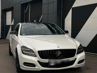 Mercedes CLS350 Shooting Brake