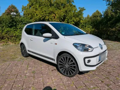 Gebraucht VW up! CLUB 75 PS (55 kW) 2016 Weiß Kleinwagen