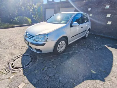 Gebraucht VW Golf IV Trendline 116 PS (85 kW) 2004 Limousine