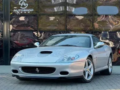 Usata Ferrari 575M Maranello 515 CV (378 kW) 2003 Argento Coupé