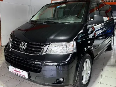 Gebraucht VW Multivan 131 PS (96 kW) 2008 Schwarz Van / Kleinbus