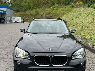 gebraucht BMW X1 Drive 20D schwarz voll Leder