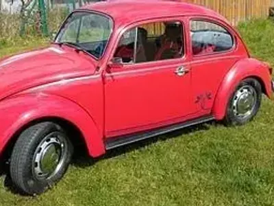 Używany VW Käfer 34 KM (25 kW) 1985 Czerwony Sedan/Limuzyna