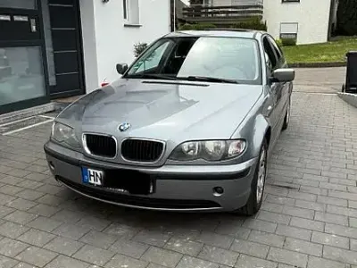 Gebraucht BMW 316 Basis 116 PS (85 kW) 2003 Grau Limousine