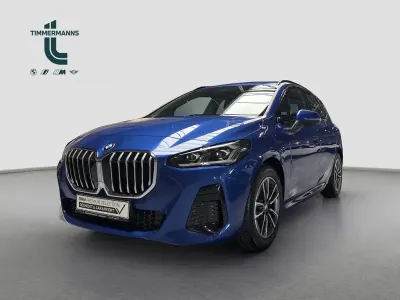 Gebraucht BMW 220 Performance 163 PS (119 kW) 2025 Blau Van / Kleinbus