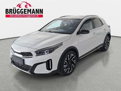 Deluxeweiss metallic Neu 2025 Kia XCeed SUV | 26.990 € (Guter Preis)