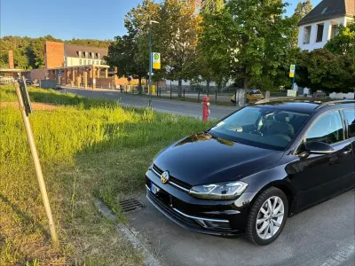 Gebraucht VW Golf VII 150 PS (110 kW) 2020 Schwarz Limousine