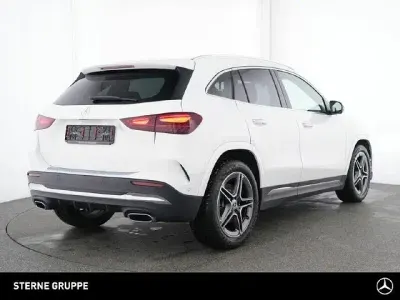 Używany Mercedes GLA220 Premium 190 KM (139 kW) 2025 Biały SUV