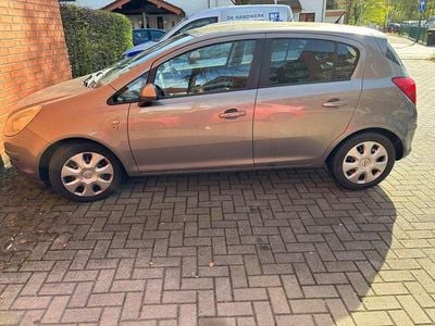 Gebraucht Opel Corsa Edition 87 PS (63 kW) 2010 Braun Kleinwagen