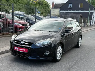 Używany Ford Focus Titanium 116 KM (85 kW) 2011 Czarny Kombi
