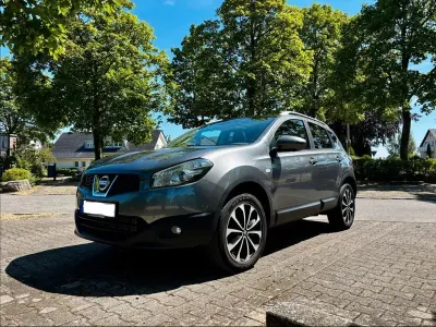 Gebraucht Nissan Qashqai I-Way 131 PS (96 kW) 2012 Grau SUV