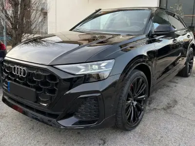 Gebraucht Audi Q8 S-Line 286 PS (210 kW) 2025 Schwarz SUV