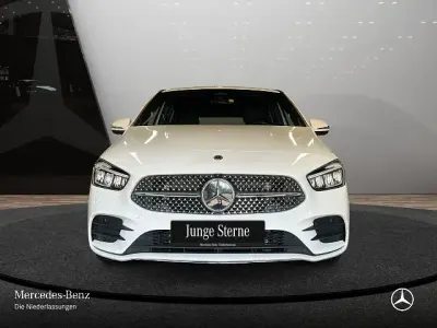 Gebraucht Mercedes B180 AMG 136 PS (100 kW) 2025 Weiß Kleinwagen