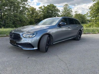 Mercedes E200