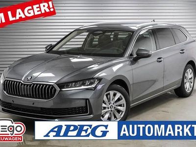 Graphite grau Neu 2025 Skoda Superb Selection Kombi | 43.390 € (Superpreis)