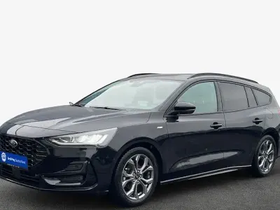 Gebraucht Ford Focus ST-Line X 115 PS (84 kW) 2025 Schwarz Kombi