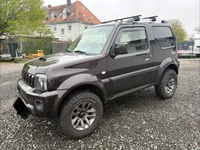 Usata Suzuki Jimny 84 CV (61 kW) 2018 Marrone SUV