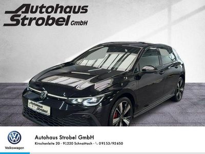Second-hand VW Golf VIII Style 245 CP (180 kW) 2022 Negru Berlinǎ