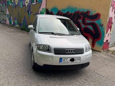 Audi A2