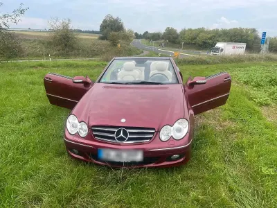 Gebraucht Mercedes CLK350 272 PS (200 kW) 2019 Rot Cabrio