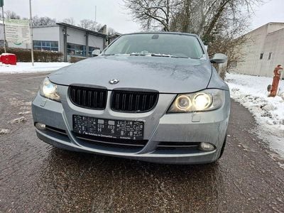 Gebraucht BMW 330 Sport Line 258 PS (189 kW) 2006 Silber Limousine