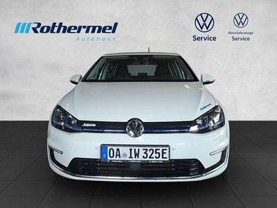 Pure white Gebraucht 2017 VW Golf Limousine | 8.500 € (Superpreis)