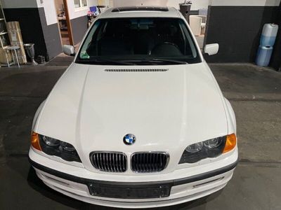 gebraucht BMW 320 i Automatik, Klima