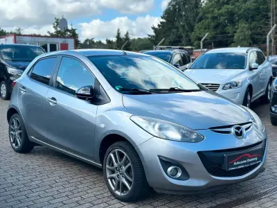 Gebraucht Mazda 2 Kenko 84 PS (61 kW) 2013 Grau Kleinwagen