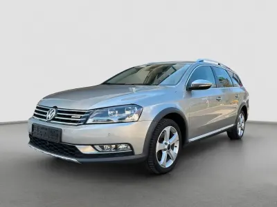 Usata VW Passat Alltrack Basis 170 CV (125 kW) 2012 Argento Station wagon