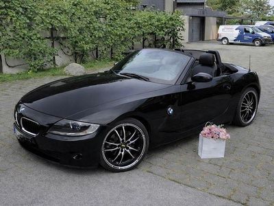 Gebraucht BMW Z4 Sport Line 170 PS (125 kW) 2005 Schwarz Cabrio
