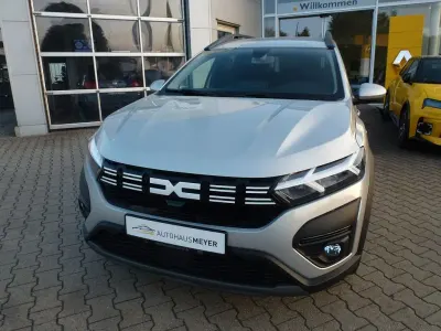Gebraucht Dacia Jogger Expression 101 PS (74 kW) 2022 Grau Van / Kleinbus