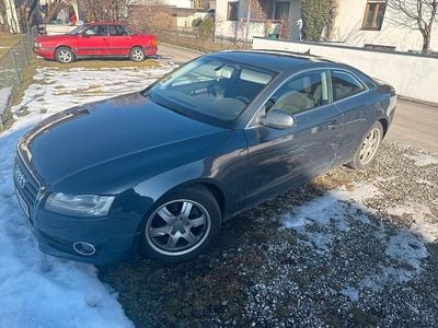 Grau Gebraucht 2011 Audi A5 Coupé | 8.900 € (Fairer Preis)