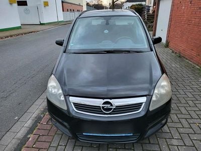 Schwarz Gebraucht 2007 Opel Zafira Van / Kleinbus | 1.199 € (Superpreis)