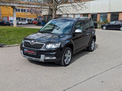 gebraucht Skoda Yeti 2.0 TDI/ 4x4/ DSG/ Temp/ Xenon/ Navi/ AHK