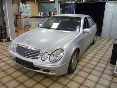 gebraucht Mercedes E200 E200 CDI (211.004)