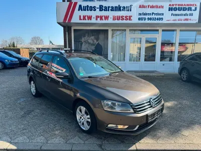 Gebraucht VW Passat Trendline 140 PS (102 kW) 2013 Schwarz Limousine