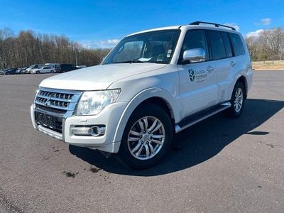 Usata Mitsubishi Pajero 200 CV (147 kW) 2014 Bianco SUV
