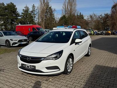 Gebraucht Opel Astra Edition 110 PS (80 kW) 2016 Weiß Kombi