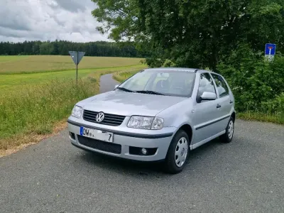 Gebraucht VW Polo Comfortline 2001 Silber Limousine