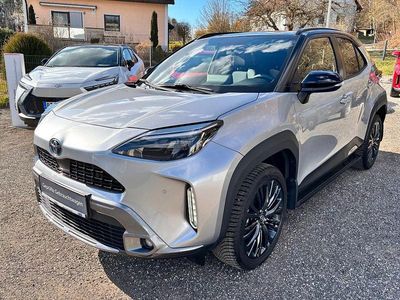 Gebraucht Toyota Yaris Cross 116 PS (85 kW) 2023 Silber SUV