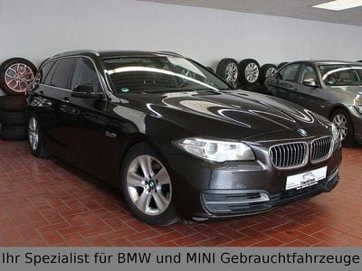 Gebraucht BMW 520 Performance 190 PS (139 kW) 2016 Jatoba metallic Kombi
