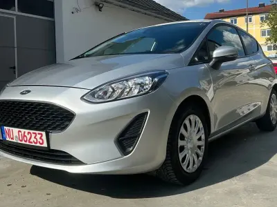 Gebraucht Ford Fiesta Trend 71 PS (52 kW) 2017 Silber Kleinwagen