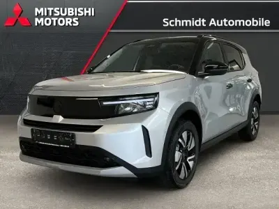 Neu Opel Frontera 145 PS (106 kW) 2025 Kristall silber / dach schwarz SUV