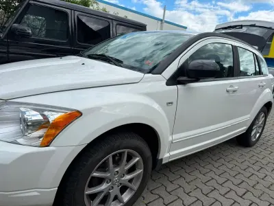 Gebraucht Dodge Caliber SXT 140 PS (102 kW) 2009 Weiß Kleinwagen