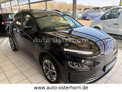 Gebraucht Hyundai Kona Trend 100 kW (136 PS) 2022 Phantom black metallic (metallic) SUV