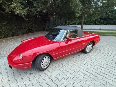 Gebraucht Alfa Romeo Spider 106 PS (77 kW) 1991 Rot Cabrio